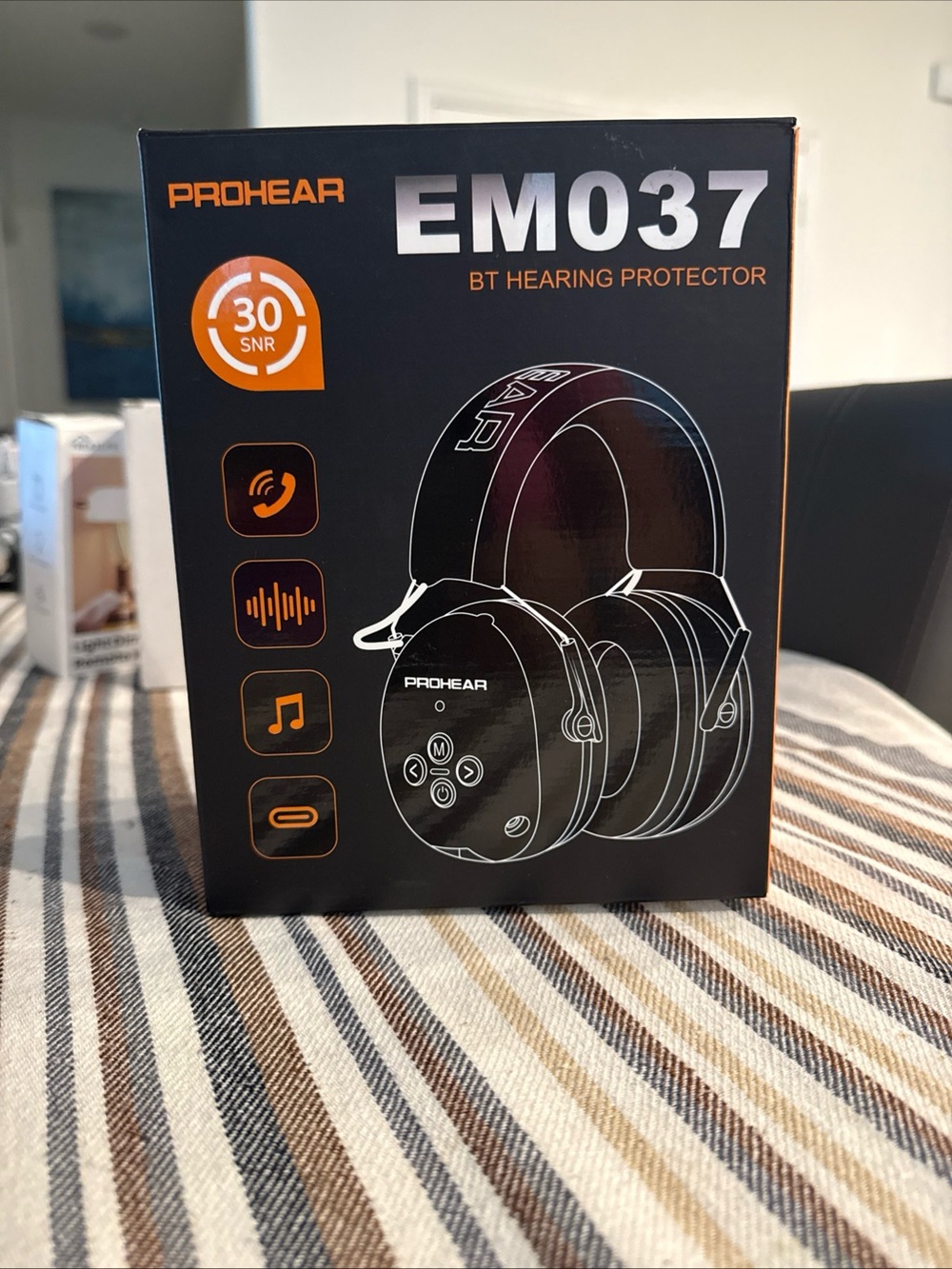 EM037 Black Bluetooth Hearing Protector Headphones